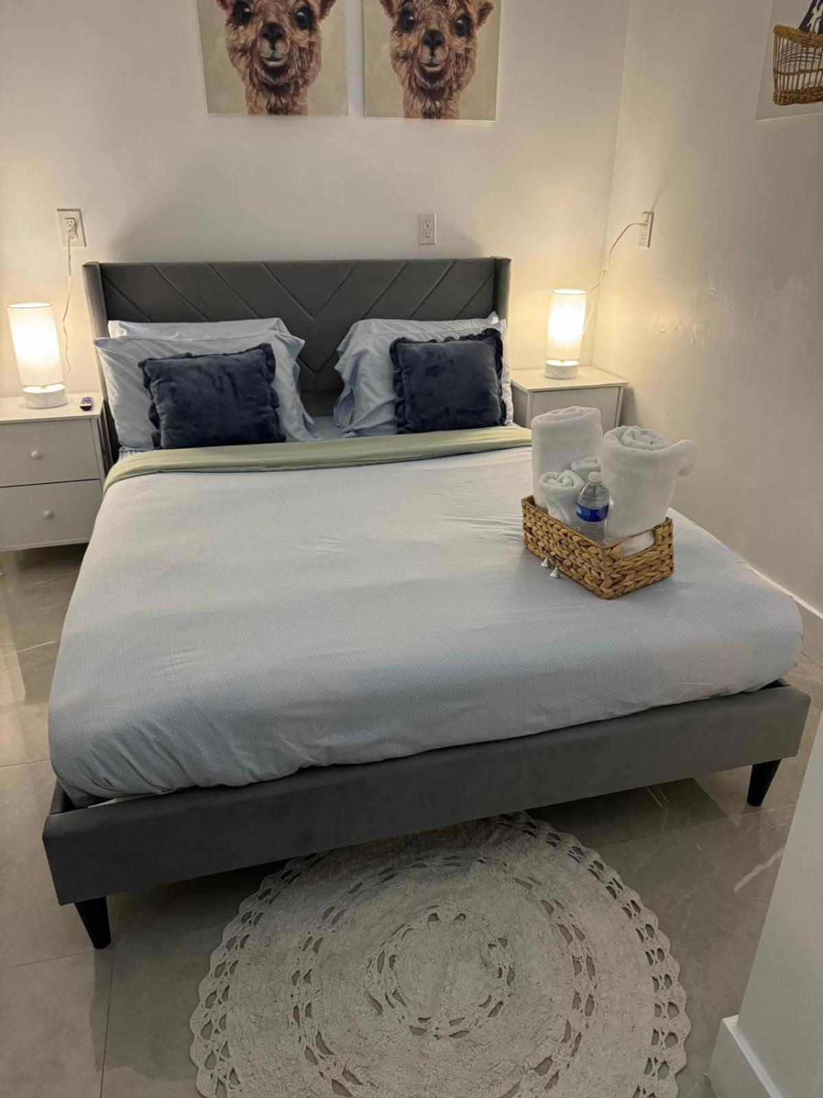 Atrium Hostel Design District マイアミ エクステリア 写真