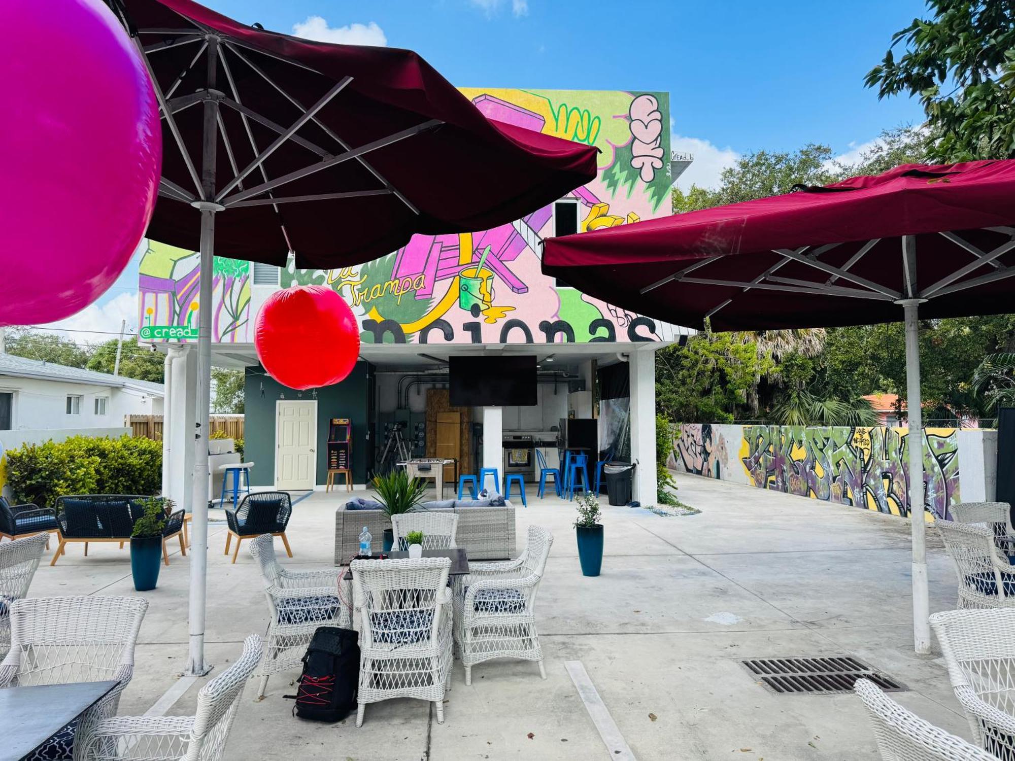 Atrium Hostel Design District マイアミ エクステリア 写真