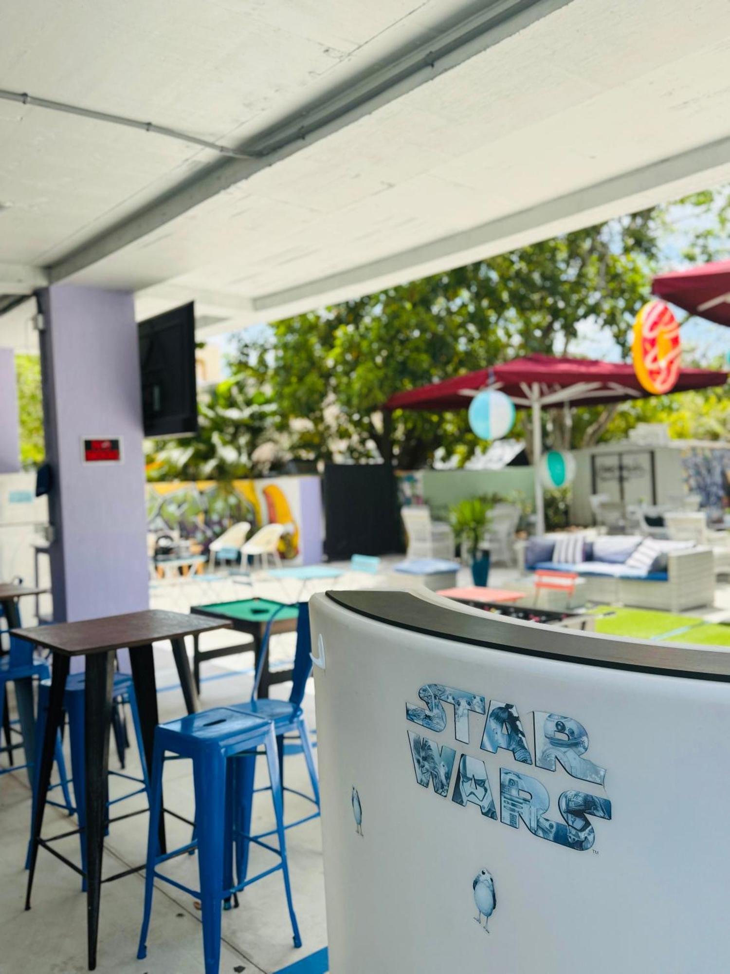 Atrium Hostel Design District マイアミ エクステリア 写真